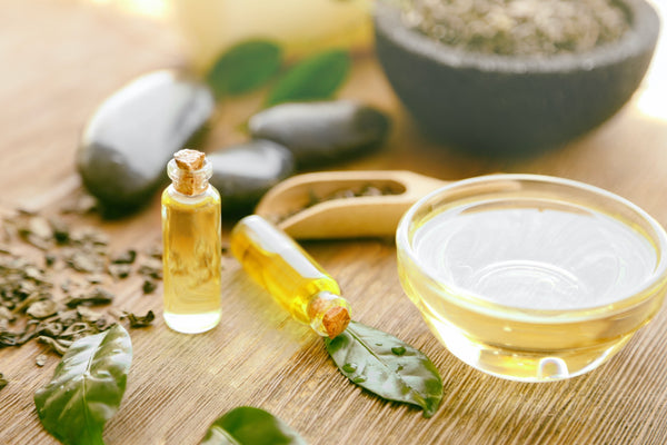 Tea Tree Oil and Its Benefits to Counter Body Acne